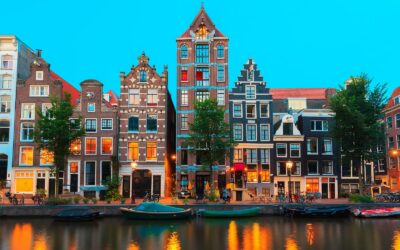 River vs. Ocean Cruising: Which “Floating Hotel” is Right for You?